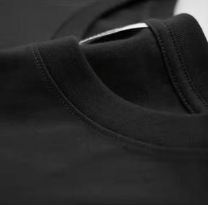 Camiseta Casual de Algodón 100% Transpirable para Hombre, Cuello Redondo, Manga Corta, Corte Regular, Color Negro Liso - Product Image 2