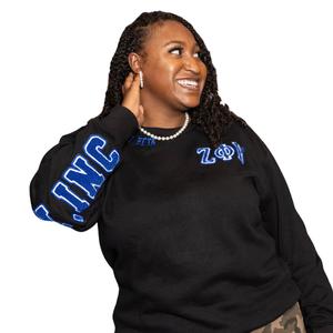 Sweat-shirt Zeta Phi Beta en chenille noir pour femme, avec motif au dos, lettres grecques brodées, col rond, haut décontracté de qualité supérieure - Product Image 4