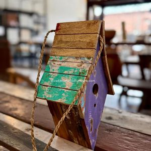 Nichoir pour oiseaux en bois recyclé, fait main, durable, en forme de bateau, couleur bois vieilli, cage à oiseaux originale, pour petits oiseaux d'extérieur - Product Image 3