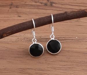 Vente en gros de pierres précieuses géométriques en onyx noir naturel, argent sterling 925, plaqué argent, luxe pour mariage, prix de gros du fabricant - Product Image 5