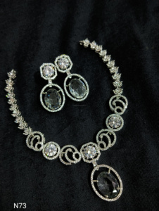 Conjunto de joyería nupcial de diamante americano clásico, collar y pendientes de dos piezas para boda, estilo clásico de moda - Product Image 4