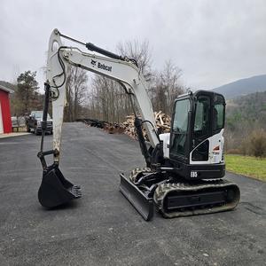 รถขุดขนาดเล็ก Bobcat E85 สำหรับขาย ระบบไฮดรอลิกที่เชื่อถือได้ เหมาะสำหรับงานมืออาชีพและโครงการงานหนัก - Product Image 4