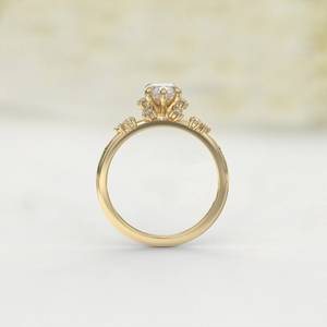 Bague romantique en or massif 14 carats avec diamant de laboratoire taille marquise de 2,00 carats, bijou raffiné, cadeau pour les amoureux, charmes - Product Image 2