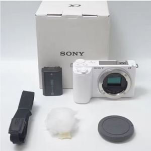 Cámara sin espejo Sony Alpha ZVE10/ ZV-E10 II nueva y asequible para creadores de contenido, sensor APS-C de 24.2MP-26MP, grabación de video 4K - Product Image 3