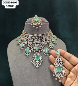ชุดสร้อยคอคริสตัลสีเขียวหรูหรา Ping Bling พร้อมต่างหูและเครื่องประดับมงกุฎเจ้าสาวสำหรับงานแต่งงาน - Product Image 1