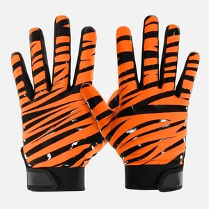 Gants de football personnalisés de la marque Culap Industries |   Engrenage de réception renforcé cousu avec précision |   Usine OEM professionnelle - Product Image 4