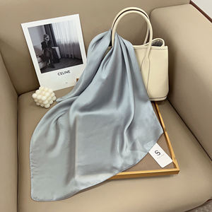 Foulards carrés colorés tendance en coton et lin, respirants et doux pour la peau, pour femmes, en promotion - Product Image 5