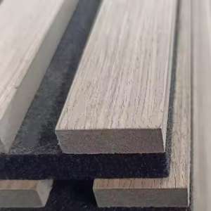 แผ่นกันเสียงโค้งดีไซน์ทันสมัยคุณภาพสูง ขนาด 1220x2420 มม. หนา 21 มม. ผลิตจากเส้นใยโพลีเอสเตอร์ วัสดุจากเวียดนาม - Product Image 1