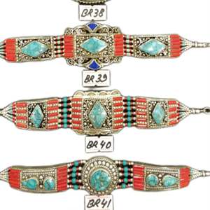 Pulseras de Moda Clásicas de Aleación de Cobre con Turquesa Blanca para Unisex, Ideales para Aniversario - Product Image 1