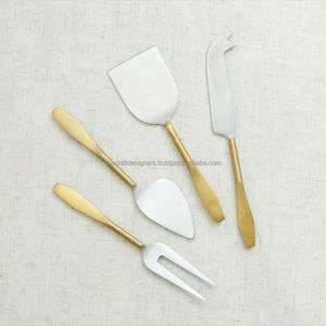 Ensemble de couteaux à fromage multi-lames avec épandeur et fourchette pour servir facilement et efficacement tous types de fromages - Product Image 5
