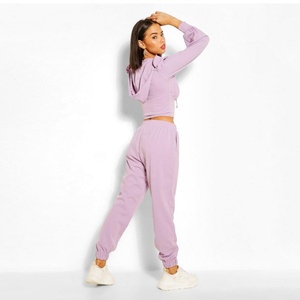 Ensembles de survêtements vintage en dentelle unie pour femmes, écologiques, personnalisables avec votre marque, style streetwear, en coton, pour l'hiver, vente en gros - Product Image 4