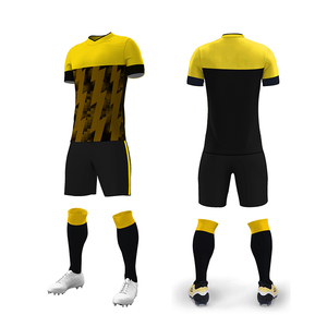 Maillot de football personnalisé pour homme, ensemble uniforme rouge et blanc à imprimé géométrique, manches courtes, col en V, 100 % polyester respirant - Product Image 5