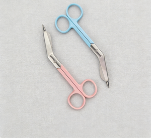 COBECO INSTRUMENTS Set de 2 Tijeras para Vendajes Lister de 5.5 Pulgadas, Tijeras Manuales para Primeros Auxilios y Trauma, Set de Instrumentos Recubiertos en Azul Cielo y Rosa - Product Image 4