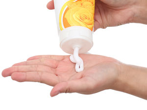 Acondicionador Capilar Enchantuer Charming 170g - Product Image 3