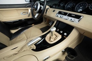 BMW Z8 2023 Usado en Buenas Condiciones, Volante a la Izquierda, Asientos de Cuero, 5 Plazas, Euro III, Cámara Trasera, Origen Estadounidense, ESC, Sin ABS - Product Image 2