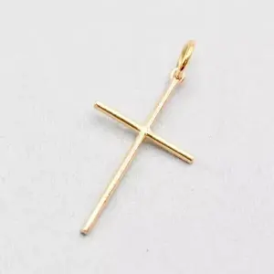 Collier Minimaliste de Luxe Plaqué Or avec Pendentif Croix en Moissanite et Argent S925, Bijou de Foi Simple Certifié GCI & IDGL - Product Image 2