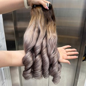 Perruques et extensions de tissage en cheveux humains vietnamiens vierges, double trame, machine, boucles rebondissantes Funmi, couleur gris argent cendré, double densité - Product Image 1