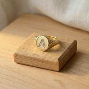 <b>Initial</b> Round Cut Lab Grown Diamond Engagement <b>Ring</b> For Color E Clarity VVS Hammered Finish Classic Fine Jewelry IGI Certified - Product Image 2