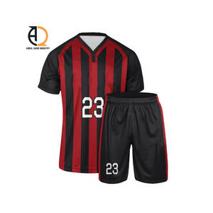 Maillots de football personnalisés en gros pour hommes et enfants, tailles S-4XL, manches courtes et longues, avec logo OEM. - Product Image 1