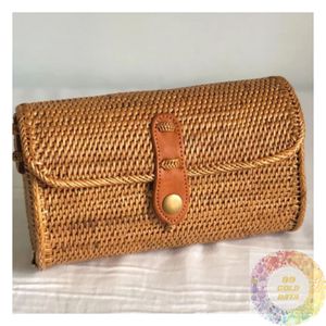 Sac de plage en rotin tressé à la main, sac fourre-tout en paille naturelle, sac à main d'été, accessoire de vacances tissé, sac décontracté et tendance pour femme, idéal pour les voyages - Product Image 6