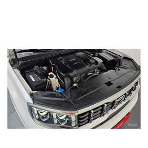 2020 for Kia Mohave Diesel 3.0 4WD 6-Seater with Leather Seats Automatic Gear Box 122,670 km Left Steering - Product Image 6