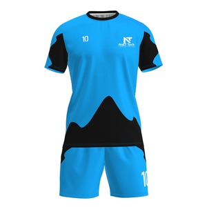 Vêtements de sport confortables pour hommes, uniforme de football 100% polyester, uniforme de football sur mesure pour hommes - Product Image 3