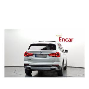 BMW X3 XDrive 20i 2022 avec boîte de vitesses automatique, 52 422 km, direction à gauche, caméra arrière - Série 6, moteur 2.0L, toit ouvrant panoramique - Product Image 4