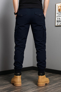 Pantalon cargo jogger tendance pour homme, coupe slim, décontracté, taille élastique douce, tissu léger et écologique, style urbain - Product Image 2