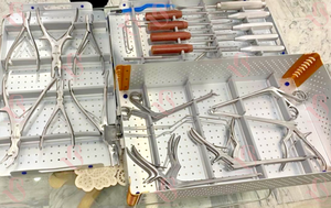 BISONS Juego de Instrumentos Quirúrgicos de Acero Inoxidable para Cirugía de Columna Lumbar, para Fijación Espinal, Caja de Aluminio Manual Incluida - Product Image 2