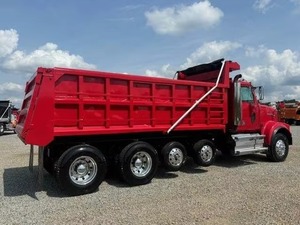 รถบรรทุกหัวลากขนาด 6x4 เครื่องยนต์ดีเซลสำหรับงานหนัก เหมาะสำหรับขนส่งสินค้าทางไกล - Product Image 3