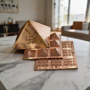 Pyramide Vastu en Cuivre Massif pour la Détermination d'Objectifs, le Succès, la Motivation, la Prospérité et l'Alignement Énergétique - Product Image 5