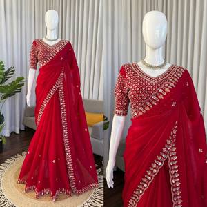 Sari Tradicional Indio de Seda Fendy con Bordados y Lentejuelas, Colección de Saris para Bodas y Festivales - Product Image 2