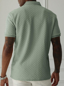 T-shirt à manches courtes en tricot jacquard géométrique vert sauge pour homme, style Old Money, élégance française, décontracté pour l'été - Product Image 2