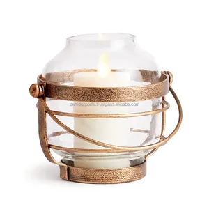 Porte-bougie en fer de qualité supérieure pour les activités religieuses, Noël, finition métallique brillante moderne, décoration de table faite à la main - Product Image 1