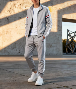 Conjunto Deportivo Unisex con Bloques de Color, Chaqueta con Cierre y Cuello Alto, Pantalones con Franjas Laterales, Forro de Malla Transpirable, Casual para Primavera y Otoño - Product Image 5