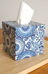 Boîte à mouchoirs décorative en os incrusté, bleu et blanc, pour la maison, support de rangement pour mouchoirs, prix abordable, fabriqué en Inde - Product Image 2