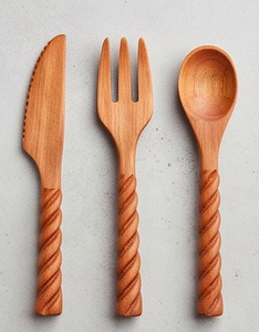 Wooden Flatware <b>Set</b> With Twisted Handle Matte Finish Minimalist Design Reusable For Camping Use Parties And Hotel Use - Product Image 1