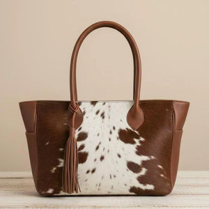 กระเป๋าโท้ทหนังแท้ขนสัตว์ ปิดซิป ปักลาย สีพื้น สไตล์วินเทจ ปรับแต่งสีและโลโก้ได้-LHTB-0023 - Product Image 1