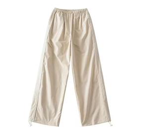 Pantalones Cargo de Satén Beige, Cintura Media, Cierre con Cordón, Corte Regular, Largo hasta el Tobillo, Color Sólido, Estilo Utilitario, Frente Plisado, Transpirables - Product Image 1