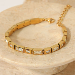 Bracelet tennis géométrique plaqué or 10 carats, pierre naturelle taille brillant, design maillons classiques, cadeau unisexe, usage quotidien - Product Image 2