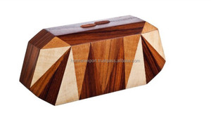 Vente en gros de pochettes en bois avec motifs artistiques Style de mode vintage pour mariages et fêtes Sac à main Pochette - Product Image 2