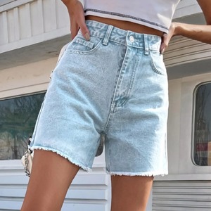 Shorts Bermuda de Mezclilla Azul Claro para Mujer, Cintura Media, Cordón Ajustable, Corte Regular, Casual, Transpirable, Algodón Orgánico Lavado con Piedras, Estampado - Product Image 2