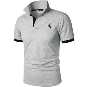 Camiseta polo para hombre, 100% algodón piqué, 220 g/m², color sólido, manga corta, corte regular, tejido de punto, ropa casual, proveedor de Bangladesh. - Product Image 1