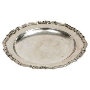 Assiette ovale en métal pour servir les aliments, avec bordure incrustée de nacre, design moderne, plat de présentation élégant, assiette profonde pour usage en restaurant - Product Image 3