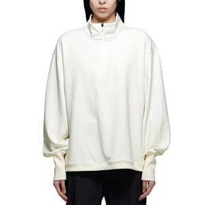 Sudadera de Mujer Color Blanco Hueso con Cierre de Cremallera, Cuello Alto, Hombros Caídos, Manga Larga Asimétrica, Estilo Pullover - Product Image 1