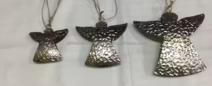 Décoration de Noël moderne et élégant Conception de gravure d'ange Ornement en métal suspendu Ornement de boule et d'arbre imprimé durable - Product Image 5