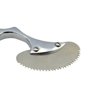 Scie à plâtre Engel Premium, Scie à os angulaire, Coupe-tissus orthopédique en acier inoxydable haute résistance, pour retrait clinique et sécurité des tissus du patient - Product Image 2