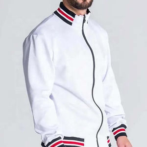 Conjunto Deportivo de 2 Piezas para Hombre, Pantalones Jogger Ajustados y Transpirables con Logotipo Personalizado 2026, de Alta Calidad, con Cierre, en Felpa de Algodón Premium - Product Image 4