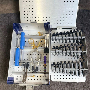 ชุดเครื่องมือผ่าตัดดึงกระดูกสันหลังส่วนคอแบบแมนนวล  วัสดุสแตนเลสสำหรับศัลยกรรมกระดูก  เครื่องมือผ่าตัดที่มีความแม่นยำสูง - Product Image 3