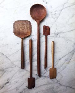 Juego de cucharas de madera natural ecológicas con espátula, cuchara para sopas, volteador y cuchara para mezclar, para utensilios de cocina. - Product Image 2
